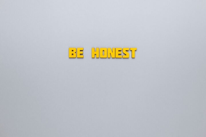 inspirational words on violet background